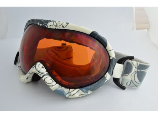 SG-124 SKI GOGGLE